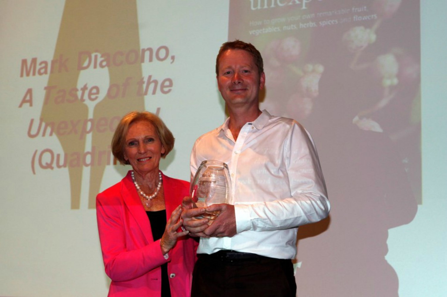 Mark Diacono receiving his award from Mary Berry